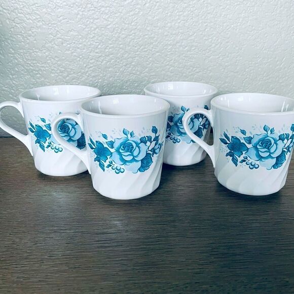 Vintage Corning Blue Floral Coffee Mugs Cups 4-pc Set - Picture 1 of 5
